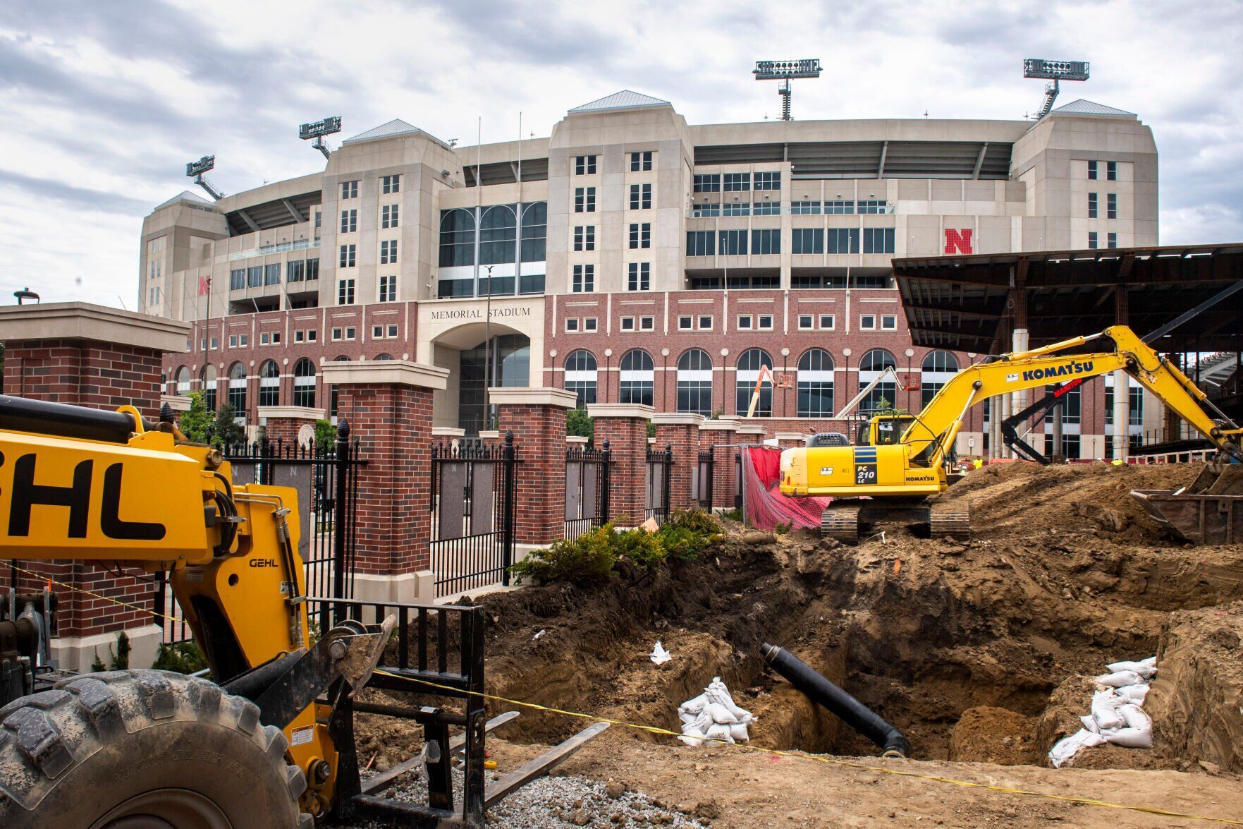 Memorial Stadium NE corner, 9.1